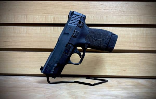 SMITH & WESSON M&P 45ACP COMES WITH 2 MAGS