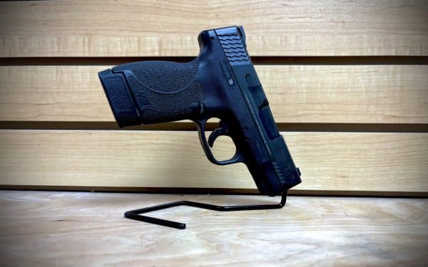 SMITH & WESSON M&P 45ACP COMES WITH 2 MAGS - Image 2